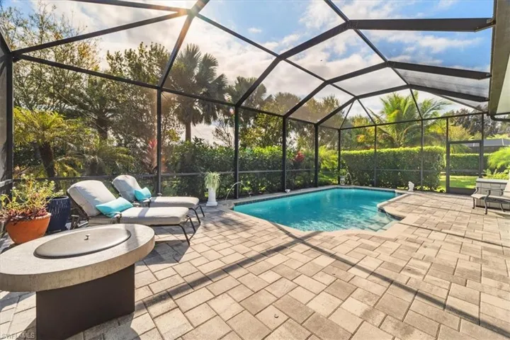 14554  Tropical  DR, Naples, FL 34114