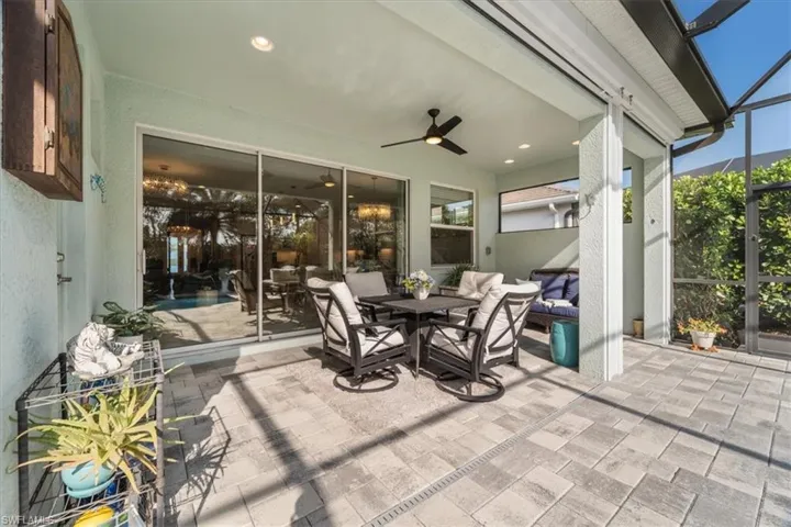 14554  Tropical  DR, Naples, FL 34114