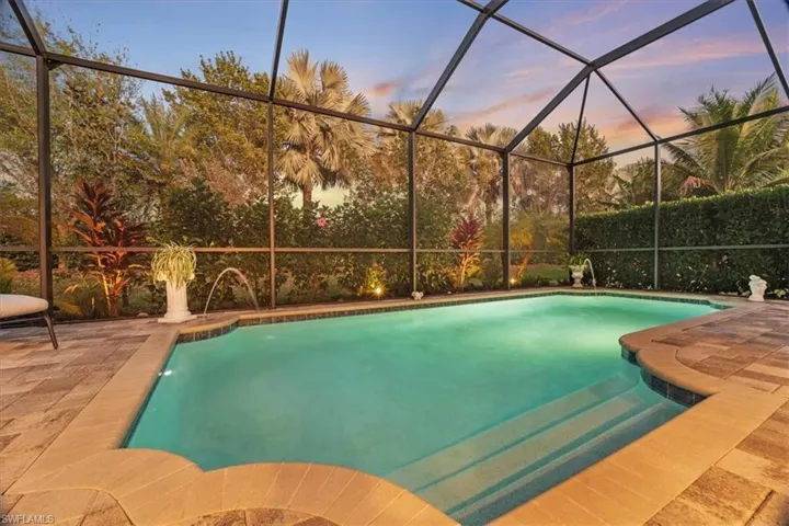 14554  Tropical  DR, Naples, FL 34114