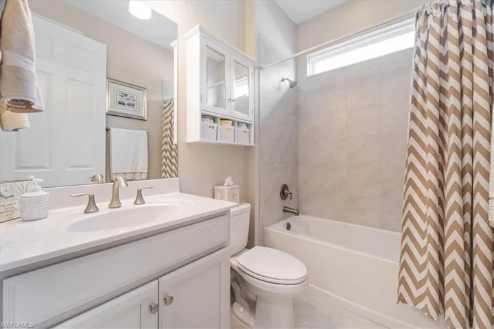 14554  Tropical  DR, Naples, FL 34114
