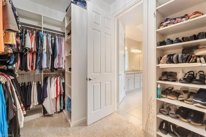14554  Tropical  DR, Naples, FL 34114