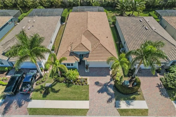14554  Tropical  DR, Naples, FL 34114