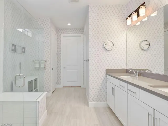 Frameless Glass