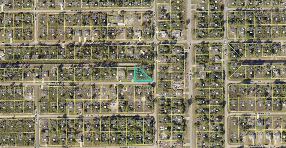 763  Clancy E ST, LEHIGH ACRES, FL 33974