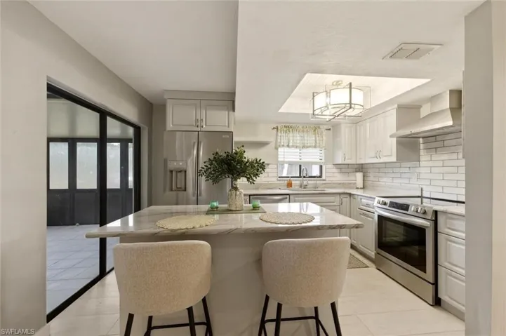 16001 Amberwood Lake Ct 1, Fort Myers, Florida 33908