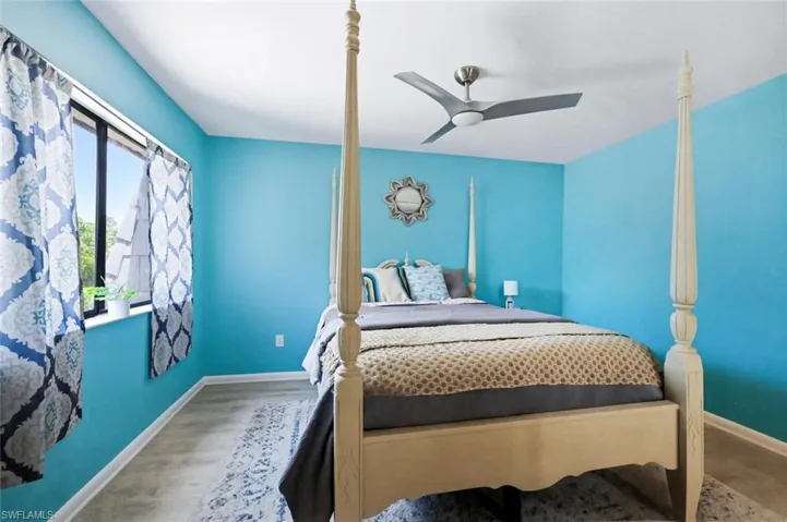 Upstairs bedroom #2