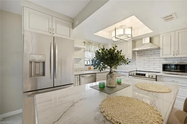 16001 Amberwood Lake Ct 1, Fort Myers, Florida 33908