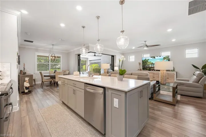 3952 Black Eagle Ln, Fort Myers, Florida 33966