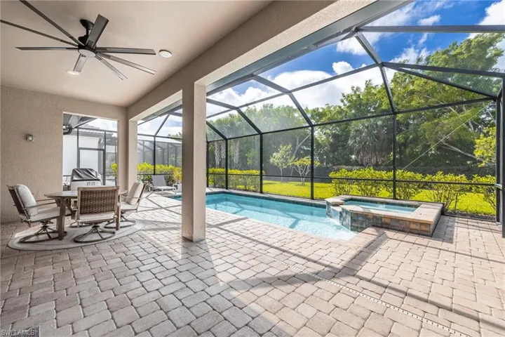 3952 Black Eagle Ln, Fort Myers, Florida 33966