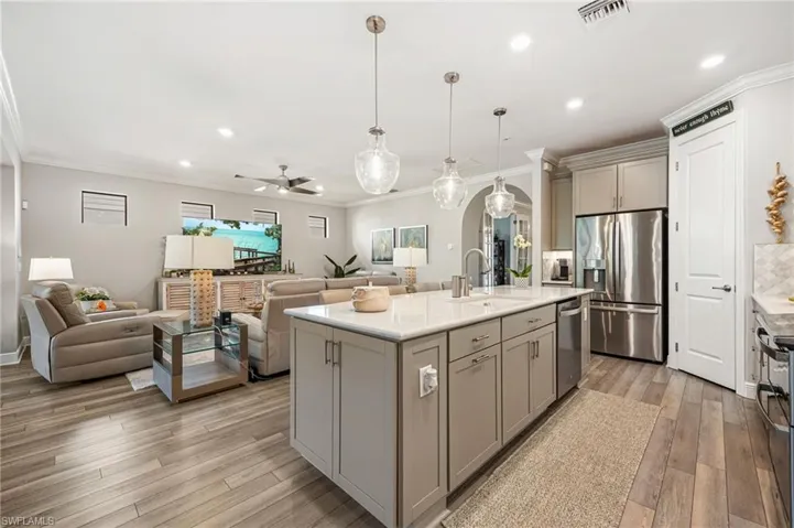 3952 Black Eagle Ln, Fort Myers, Florida 33966