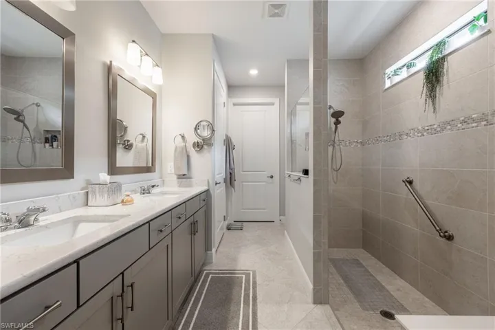 3952 Black Eagle Ln, Fort Myers, Florida 33966