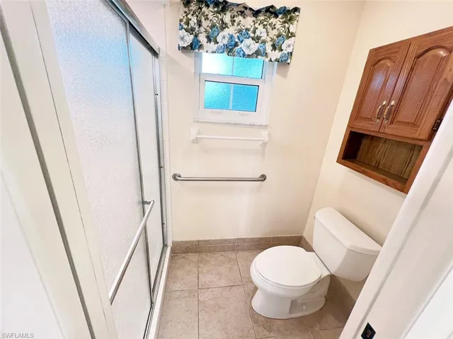 1298 Broadwater Dr, Fort Myers Fl 33919