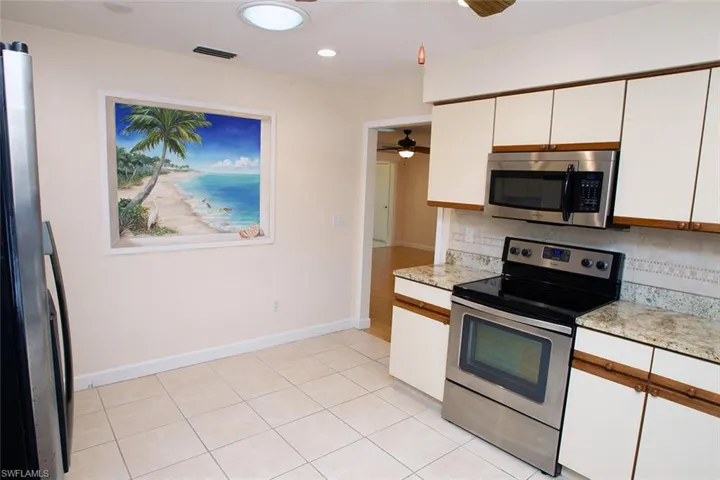 1298 Broadwater Dr, Fort Myers Fl 33919