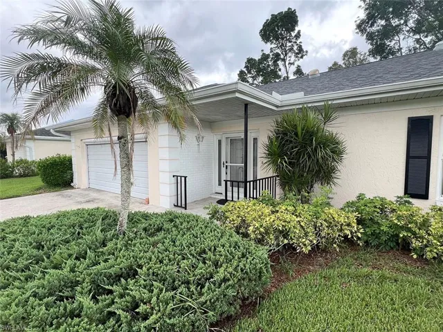 1298 Broadwater Dr, Fort Myers Fl 33919
