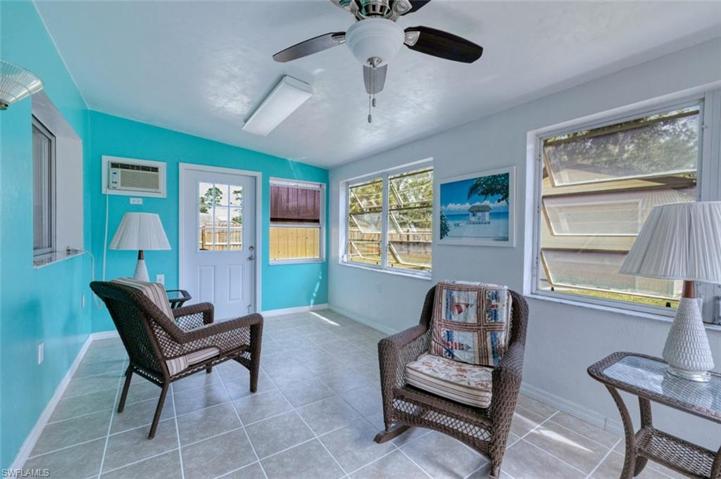 Florida Room toward Left