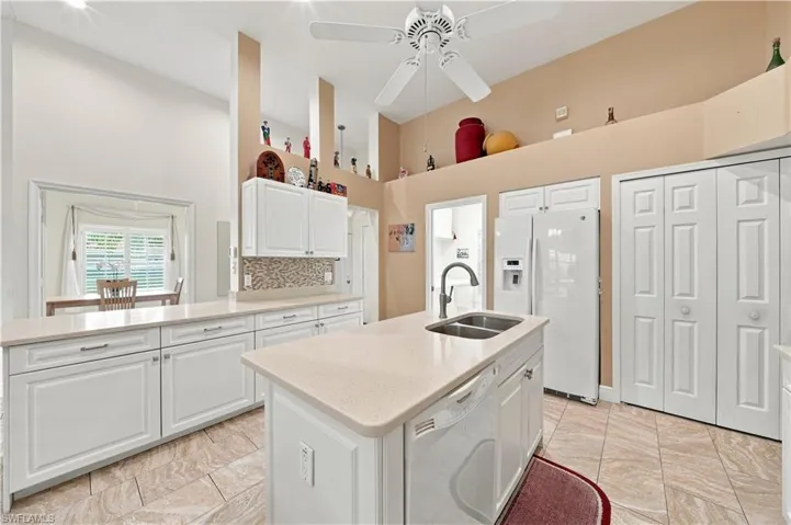22178 Seashore Cir, Lee, Florida 33928