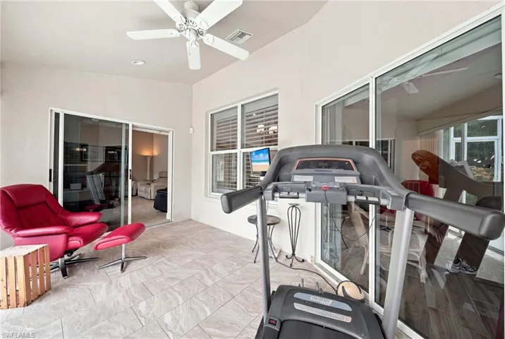 22178 Seashore Cir, Lee, Florida 33928