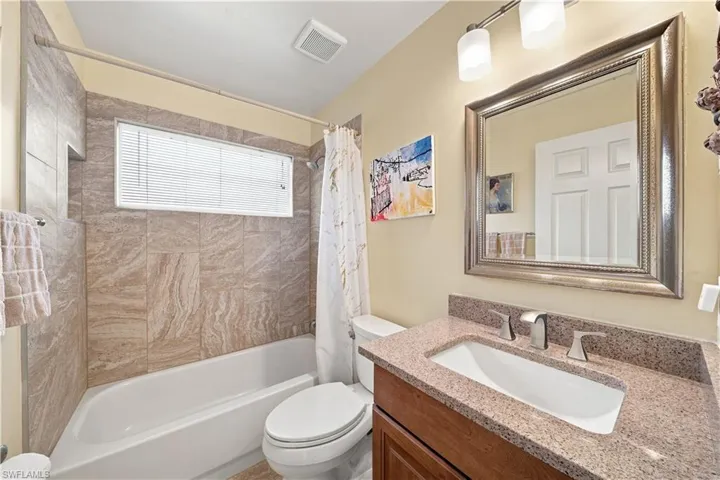 22178 Seashore Cir, Lee, Florida 33928