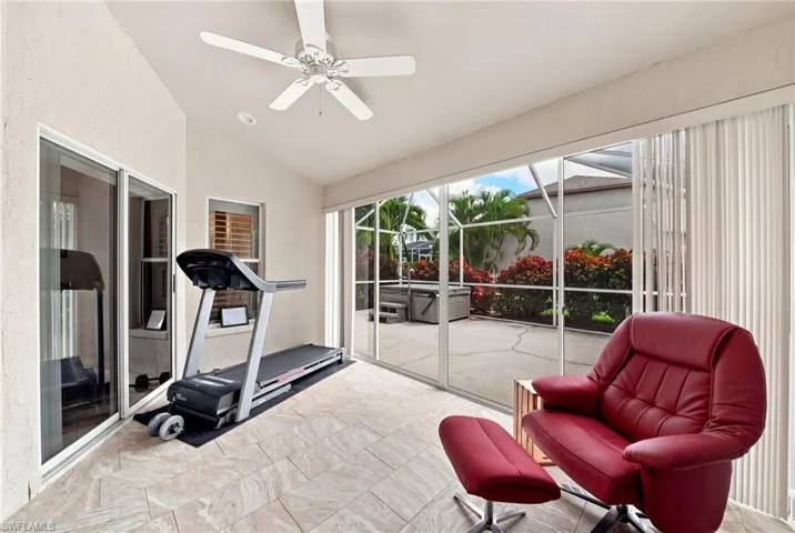 22178 Seashore Cir, Lee, Florida 33928