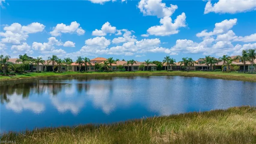 11643  Meadowrun  CIR, Fort Myers, FL 33913