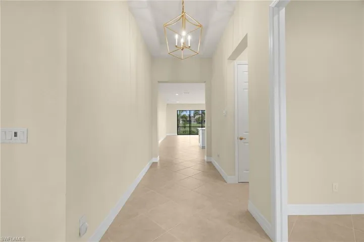 11643  Meadowrun  CIR, Fort Myers, FL 33913