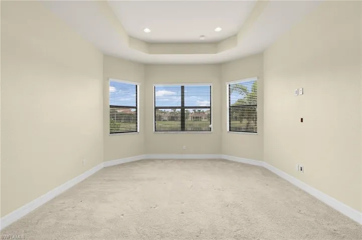 11643  Meadowrun  CIR, Fort Myers, FL 33913
