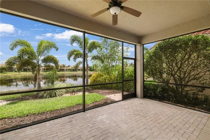 11643  Meadowrun  CIR, Fort Myers, FL 33913