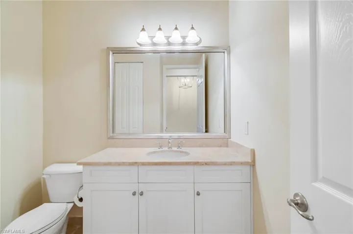 11643  Meadowrun  CIR, Fort Myers, FL 33913
