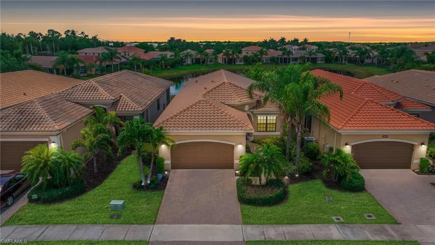 11643  Meadowrun  CIR, Fort Myers, FL 33913