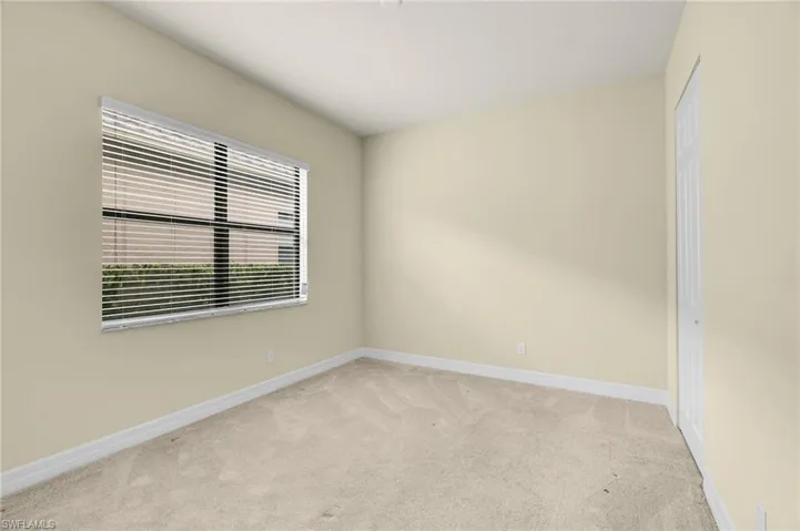 11643  Meadowrun  CIR, Fort Myers, FL 33913