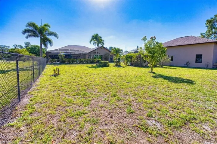 20612 Charing Cross Cir, Estero, Florida 33928