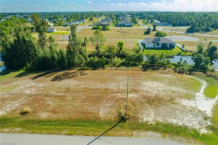3301 Ne 15th Pl, Cape Coral, Florida 33909