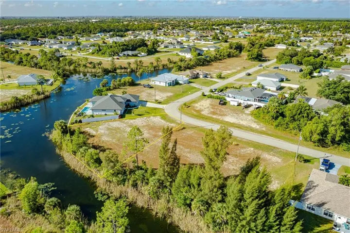 3301 Ne 15th Pl, Cape Coral, Florida 33909