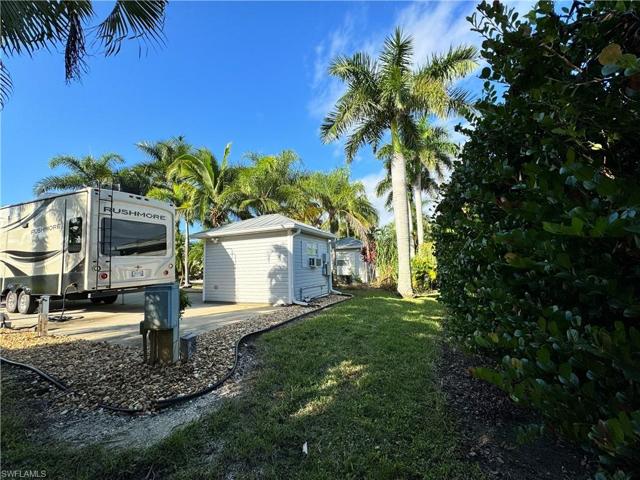 10353 Nightwood DR, FORT MYERS FL 33905