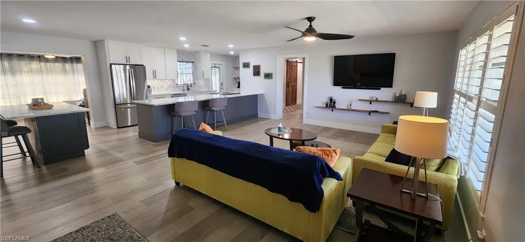 1280 Morningside DR, NAPLES FL 34103