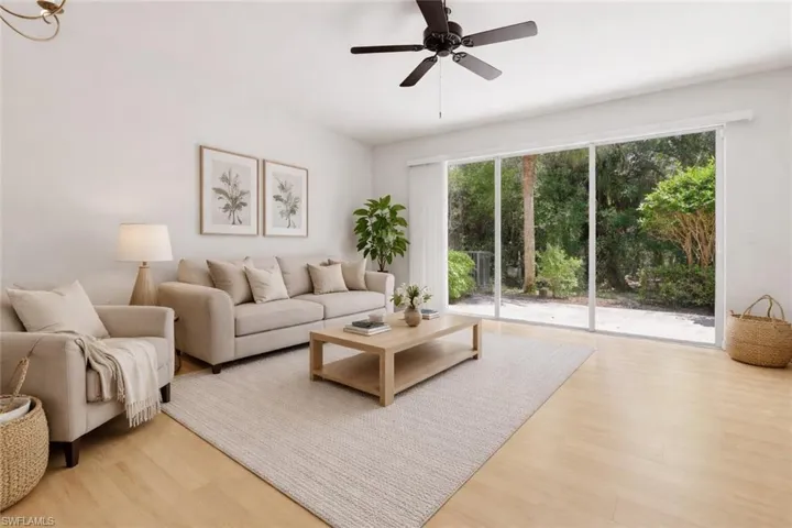 15583  Marcello  CIR, Naples, FL 34110
