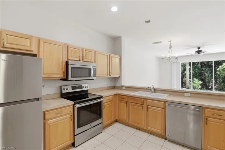 15583  Marcello  CIR, Naples, FL 34110