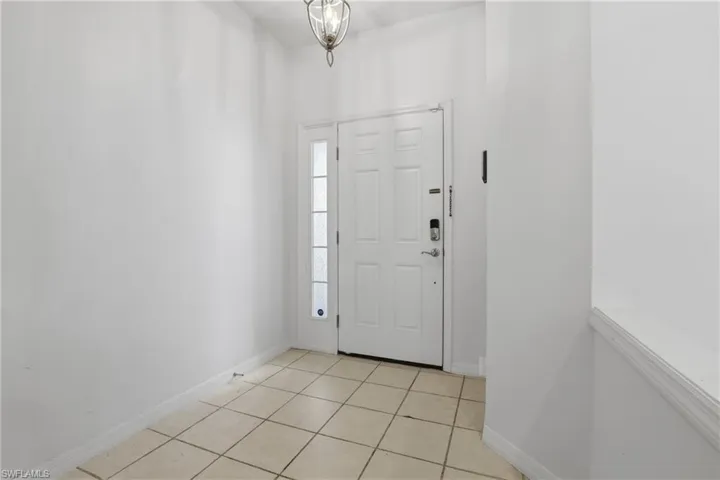 15583  Marcello  CIR, Naples, FL 34110