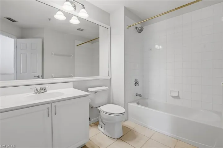 15583  Marcello  CIR, Naples, FL 34110