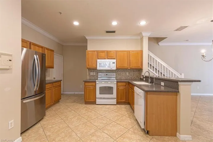 16173  Caldera  LN, Naples, FL 34110