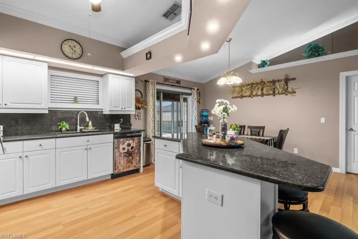 613 Nw 14th Ter, Cape Coral, Florida 33993