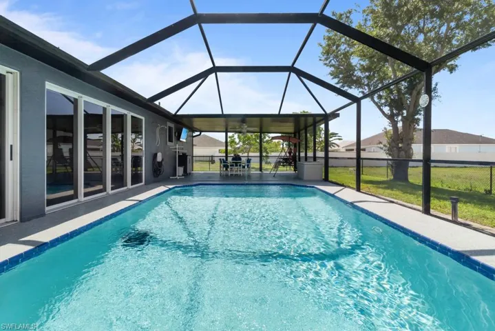 613 Nw 14th Ter, Cape Coral, Florida 33993