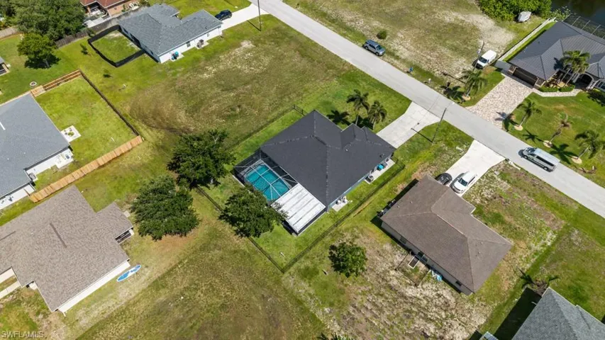 613 Nw 14th Ter, Cape Coral, Florida 33993