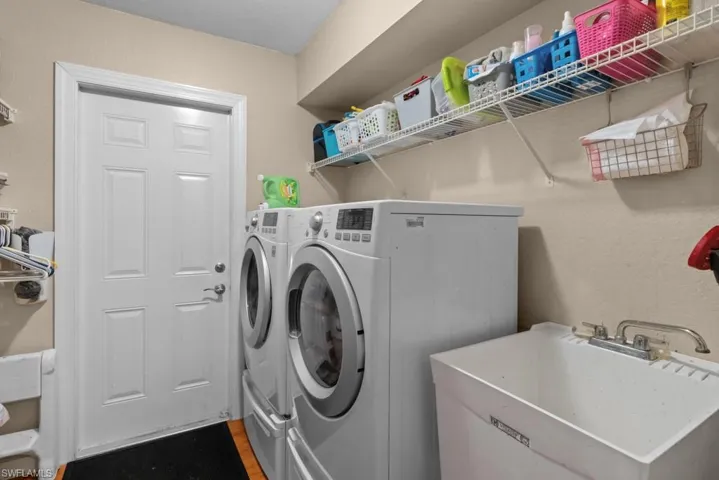 613 Nw 14th Ter, Cape Coral, Florida 33993