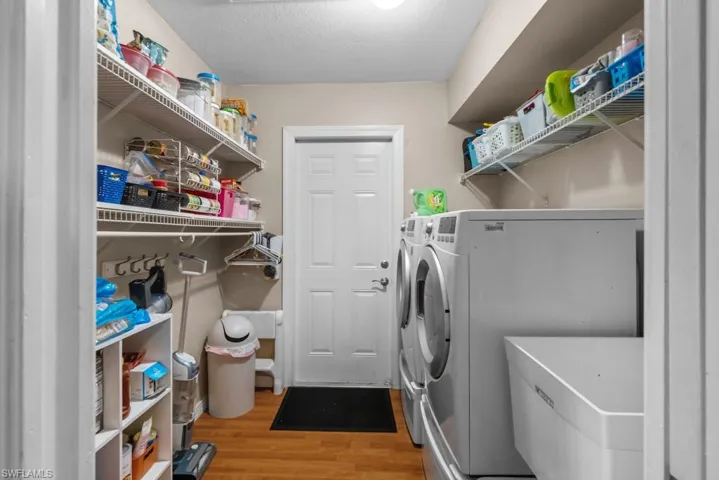 613 Nw 14th Ter, Cape Coral, Florida 33993