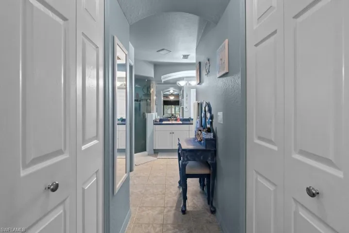 613 Nw 14th Ter, Cape Coral, Florida 33993