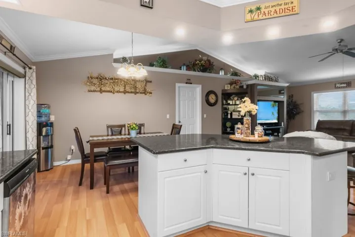 613 Nw 14th Ter, Cape Coral, Florida 33993