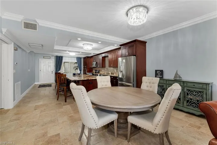 6010  Chardonnay  LN, Naples, FL 34119