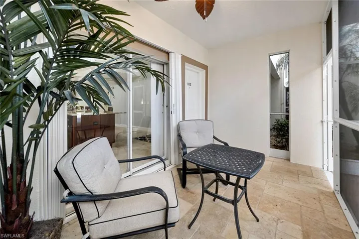 6010  Chardonnay  LN, Naples, FL 34119
