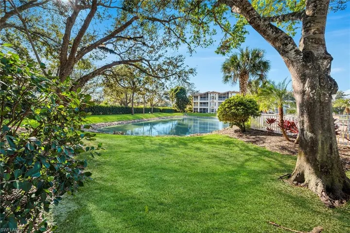 6010  Chardonnay  LN, Naples, FL 34119